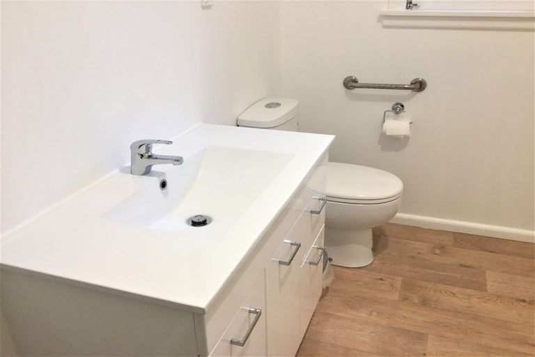 Photo of property in 256 Waimairi Road, Ilam, Christchurch, 8041