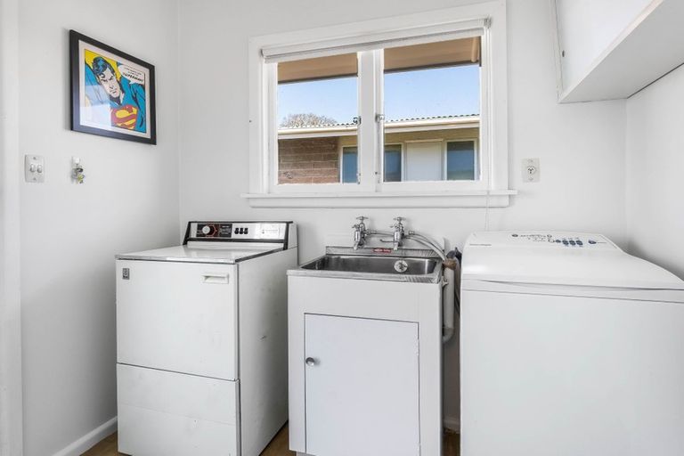 Photo of property in 62 Coopers Road, Dallington, Christchurch, 8061