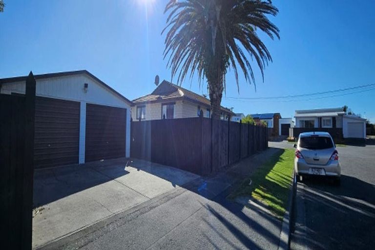 Photo of property in 2 Pukeko Place, Southshore, Christchurch, 8062