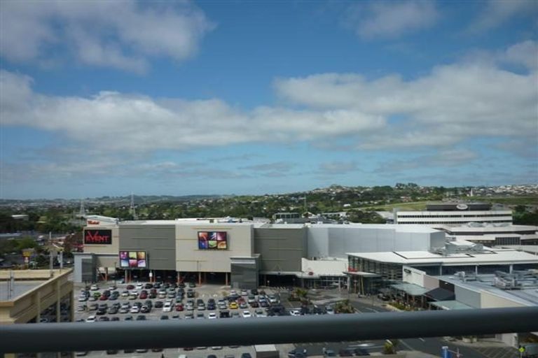 Photo of property in Proximity Apartments, 903/17 Osterley Way, Manukau, Auckland, 2104