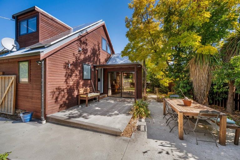 Photo of property in 94 Shields Street, Clyde, 9330