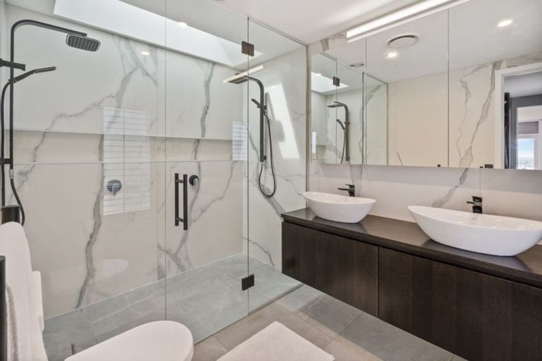 Photo of property in 20 Glenelg Spur, Hillsborough, Christchurch, 8022