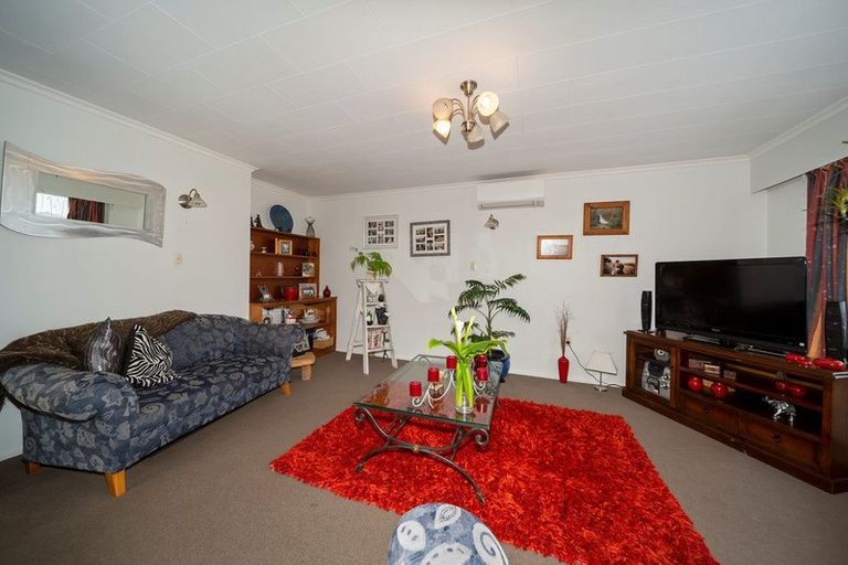 Photo of property in 109 Govett Avenue, Frankleigh Park, New Plymouth, 4310