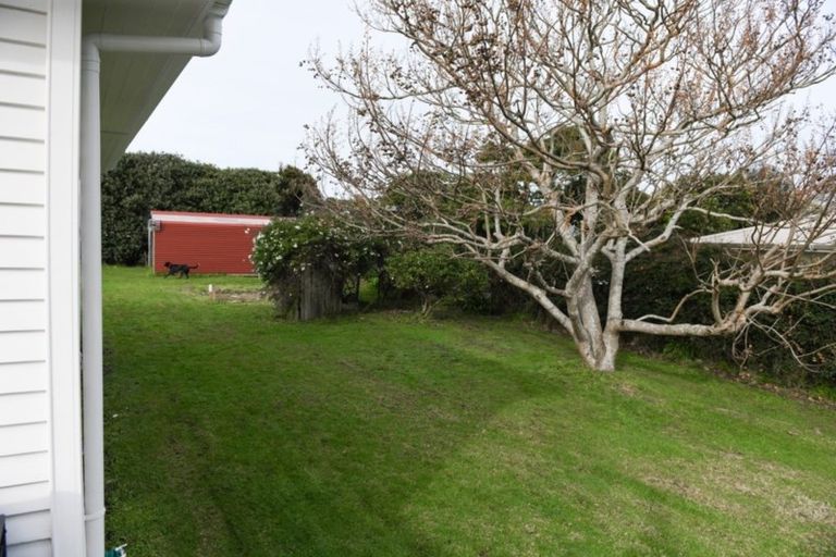 Photo of property in 2 Second Avenue, Glenbrook, Waiuku, 2681