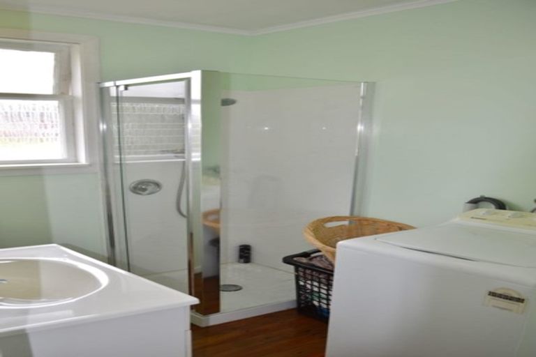 Photo of property in 7 Temuera Street, Otaki, 5512