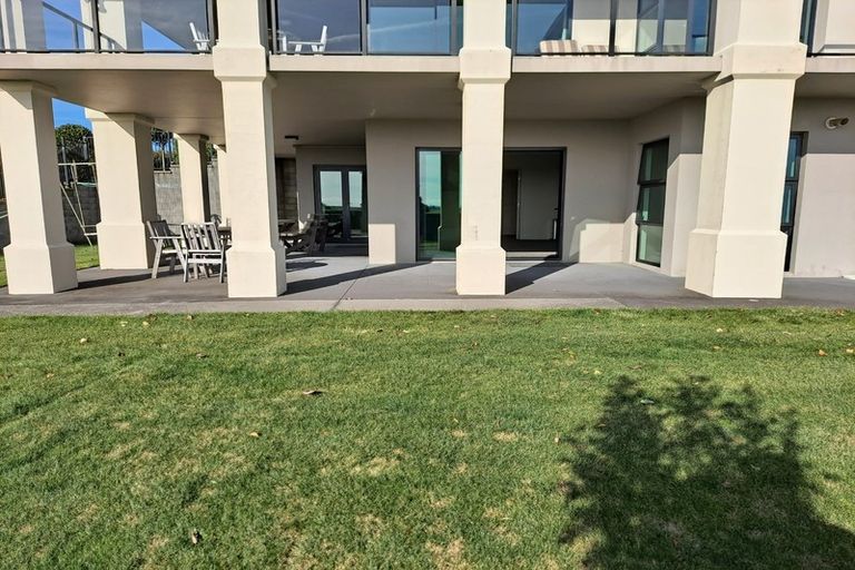 Photo of property in 1259 Devon Road, Sentry Hill, New Plymouth, 4373