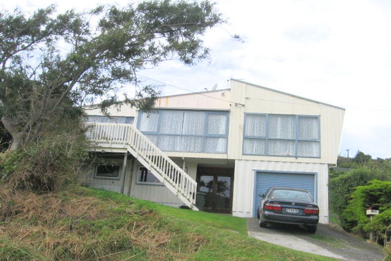 Photo of property in 15 Duncan Street, Tawa, Wellington, 5028