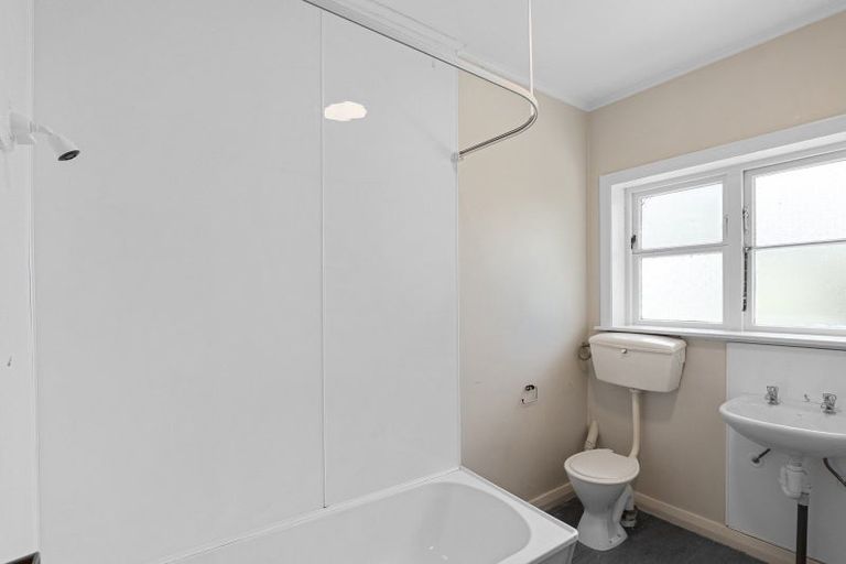 Photo of property in 11 Bard Street, Somerfield, Christchurch, 8024