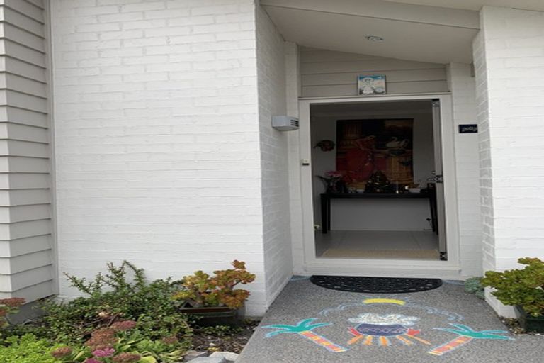 Photo of property in 8 Disley Road, Wattle Downs, Auckland, 2103