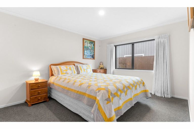 Photo of property in 50 Kedge Drive, Mangawhai, 0505