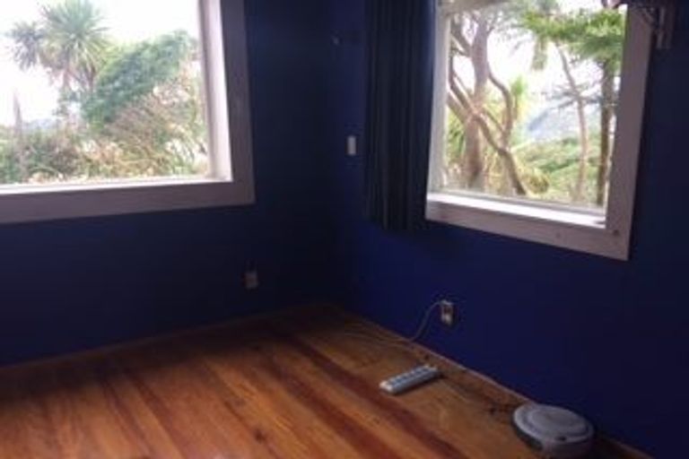 Property details for 131 Grafton Road, Roseneath, Wellington, 6011