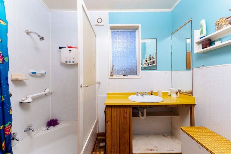 Photo of property in 19 Connor Place, Taieri Beach, Brighton, 9091