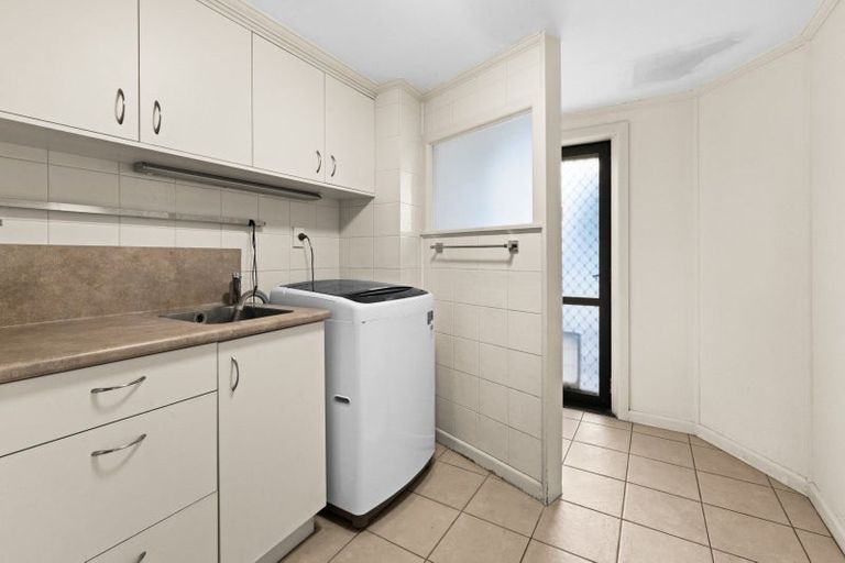 Photo of property in 24 Caxton Street, Onekawa, Napier, 4110