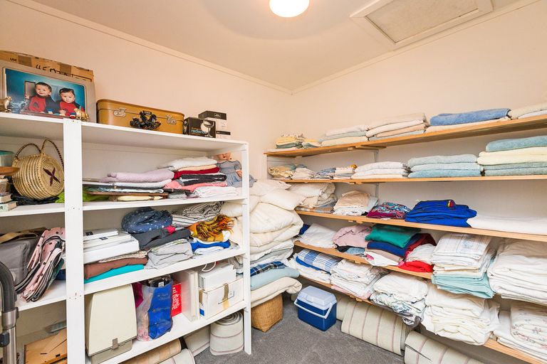 Photo of property in 166 Kelvin Grove Road, Kelvin Grove, Palmerston North, 4414