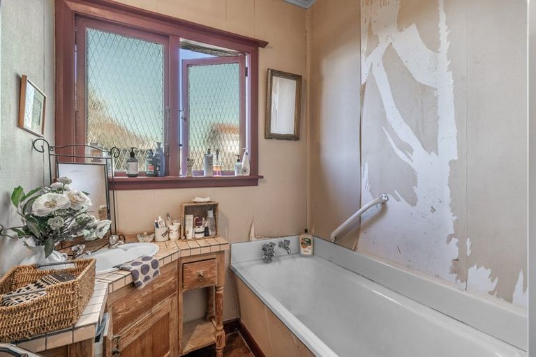 Photo of property in 115 Princes Street, Georgetown, Invercargill, 9812