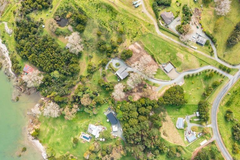 Photo of property in 530a Pahi Road, Pahi, Paparoa, 0571