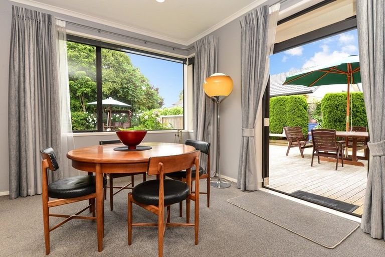 Photo of property in 38 Fendalton Drive, Rototuna, Hamilton, 3210