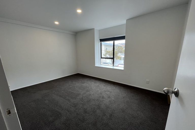Photo of property in 10 George Street, Thorndon, Wellington, 6011