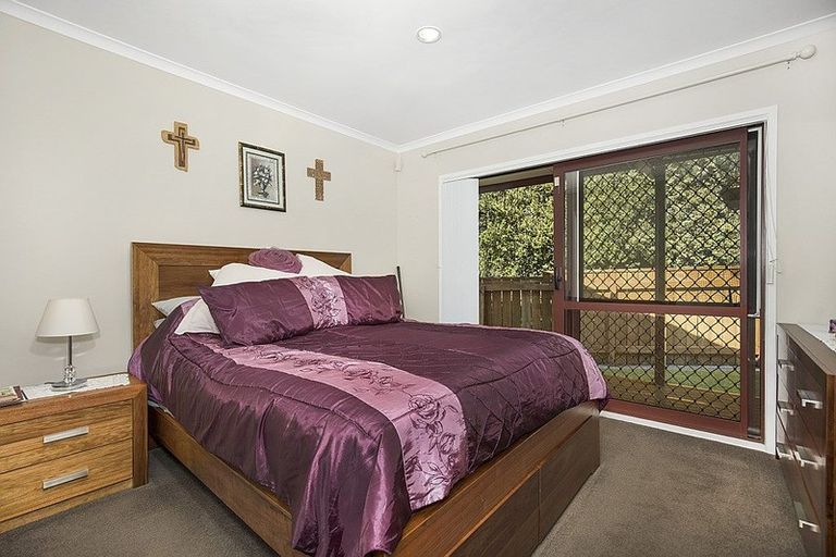 Photo of property in 16 Muirfield Street, Wattle Downs, Auckland, 2103