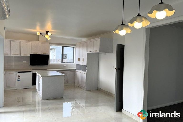 Photo of property in 9a Piko Crescent, Riccarton, Christchurch, 8041