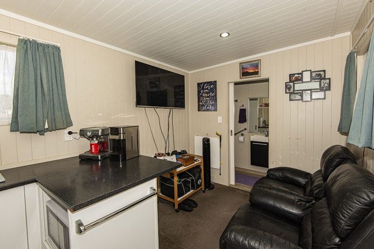 Photo of property in 26 Graham Street, Te Kopuru, 0391