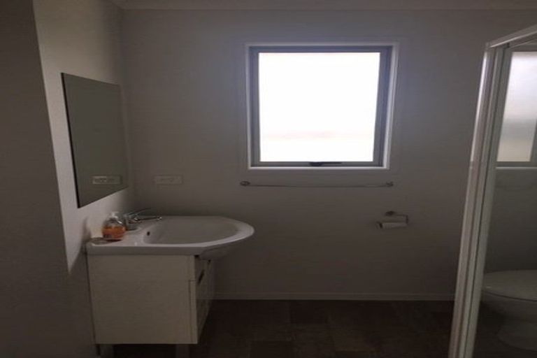 Photo of property in 18 Filmer Place, Melville, Hamilton, 3206