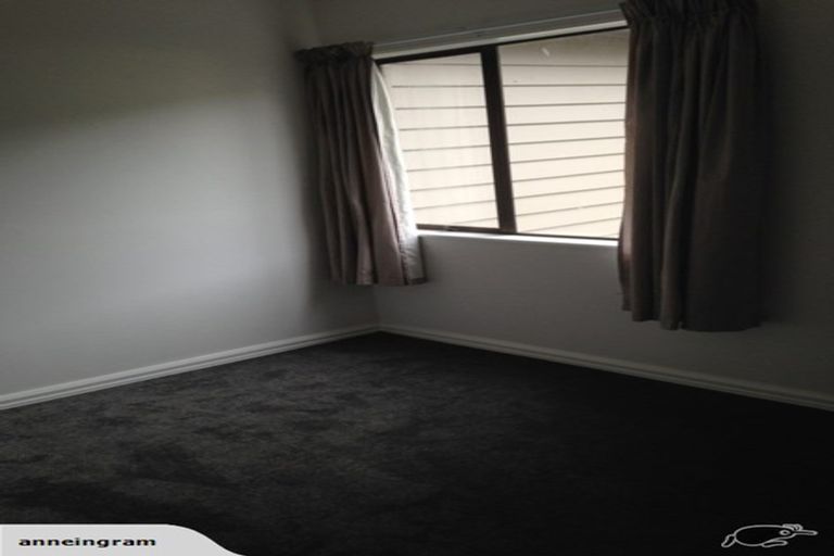 Photo of property in 112 Weka Street, Miramar, Wellington, 6022