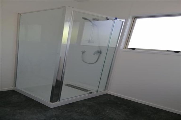 Photo of property in 4/38 Barneys Farm Road, Clendon Park, Auckland, 2103