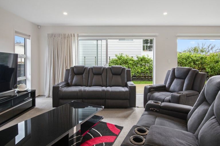 Photo of property in 3 Danden Way, Pukekohe, 2120