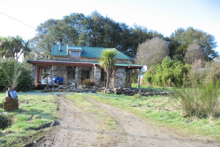 Photo of property in 44 Main Road, Blackball, 7804