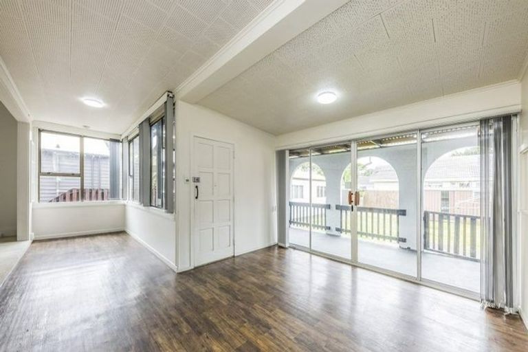 Photo of property in 8 Rosella Road, Mangere East, Auckland, 2024
