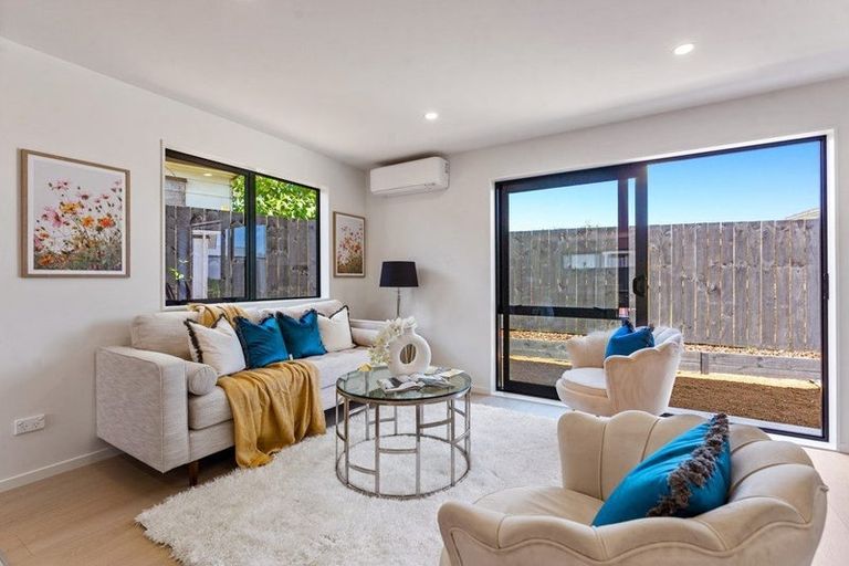 Photo of property in 38a Hyperion Drive, Randwick Park, Auckland, 2105