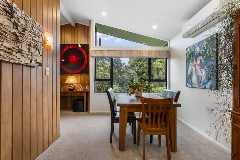 Photo of property in 130 Bramley Drive, Farm Cove, Auckland, 2012