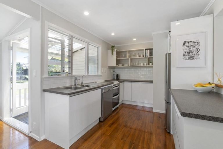 Photo of property in 1 Waipani Road, Te Atatu Peninsula, Auckland, 0610