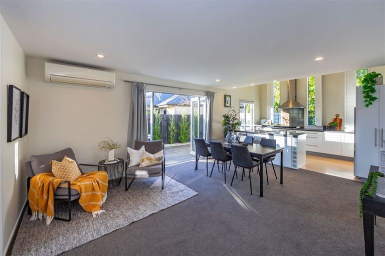 Photo of property in 15 Riverwood Boulevard, Redwood, Christchurch, 8051