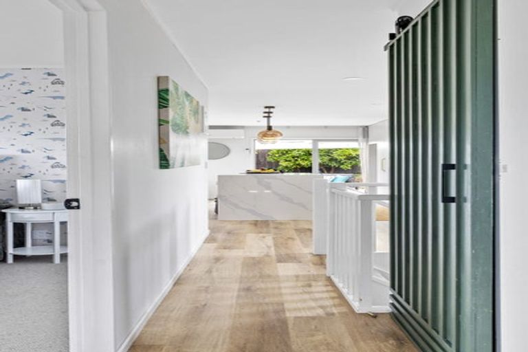 Photo of property in 20b Moffat Road, Red Beach, 0932