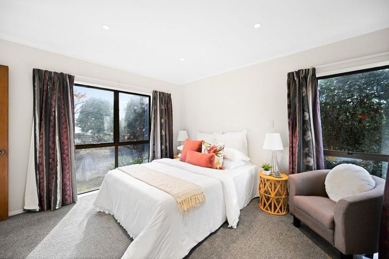 Photo of property in 17 Pohutukawa Drive, Pukete, Hamilton, 3200