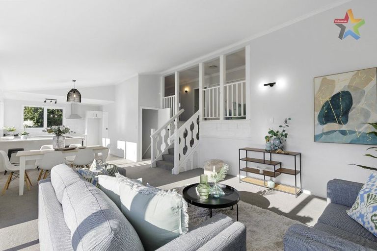 Photo of property in 84 Holborn Drive, Stokes Valley, Lower Hutt, 5019