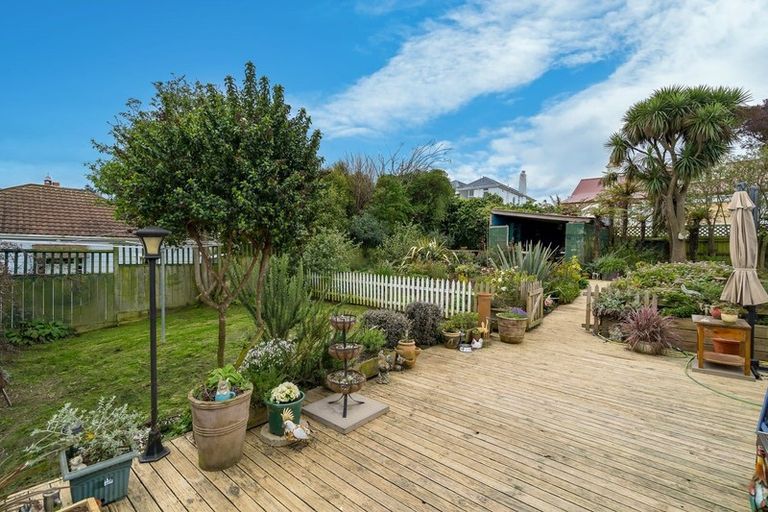 Photo of property in 62 Walter Street, The Glen, Dunedin, 9011