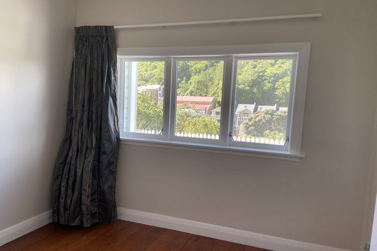 Photo of property in 145a Aro Street, Aro Valley, Wellington, 6021