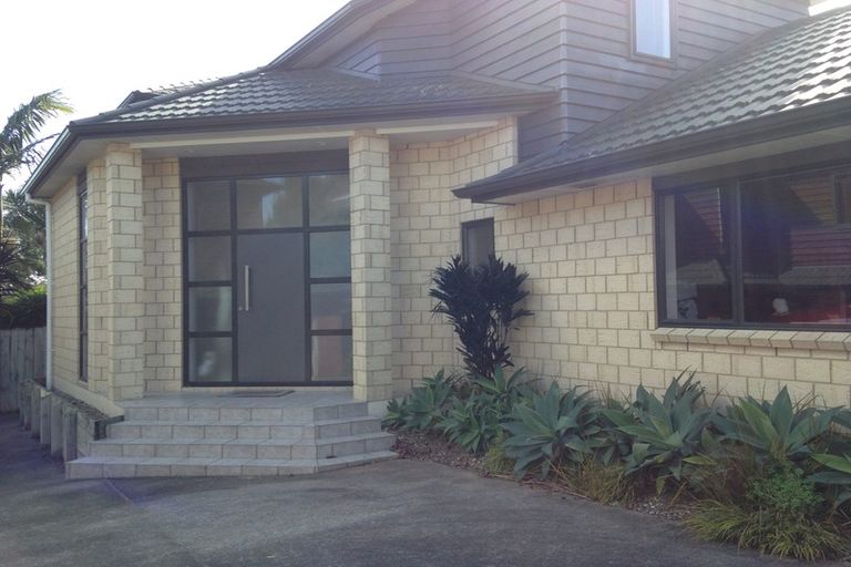 Photo of property in 105a Ridge Road, Howick, Auckland, 2014