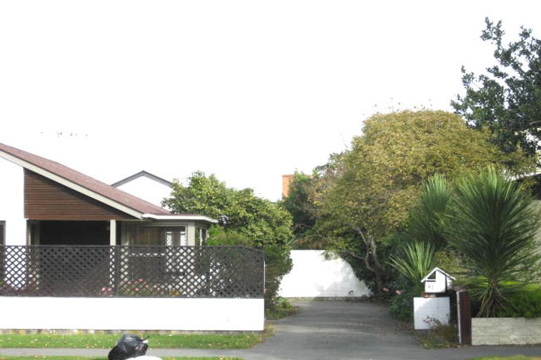 Photo of property in 91a Memorial Avenue, Ilam, Christchurch, 8053