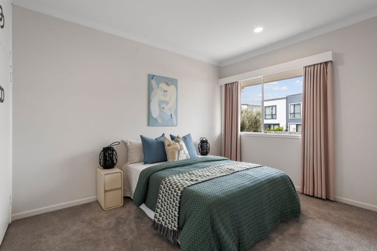 Photo of property in 186 Rangatira Road, Beach Haven, Auckland, 0626