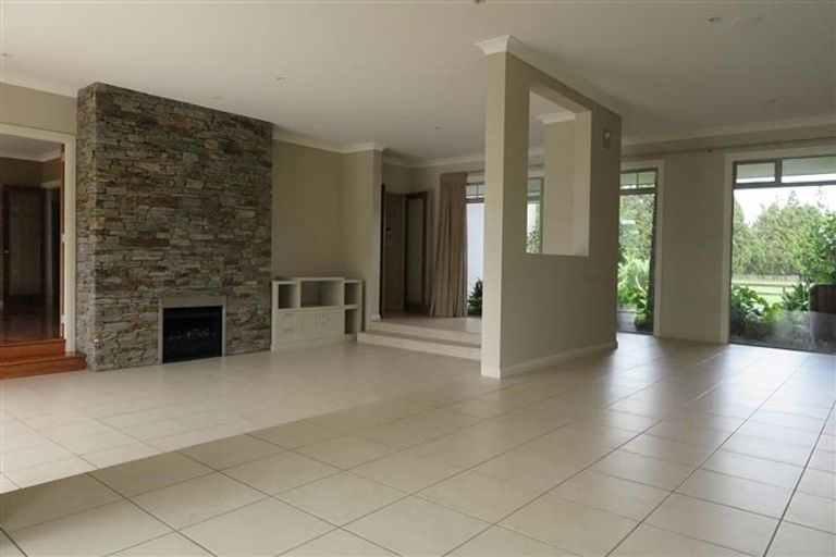 Photo of property in 38 William Potter Lane, Karaka, Papakura, 2580