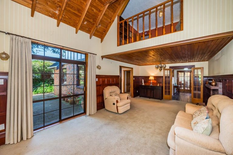 Photo of property in 92 Ngaio Road, Waikanae, 5036