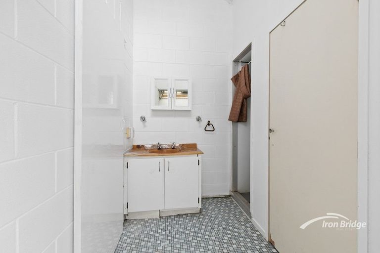 Photo of property in 29k Springs Road, Parakai, 0830