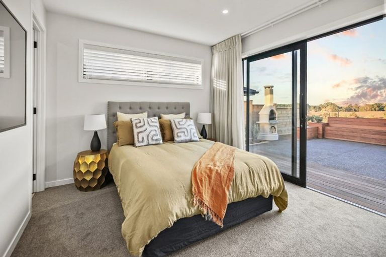 Photo of property in 25 Oralee Terrace, Peacocke, Hamilton, 3206