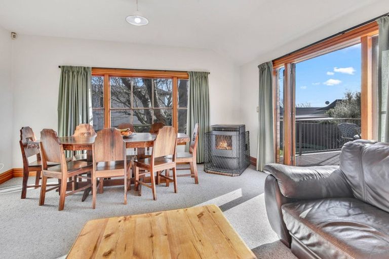 Photo of property in 6 O'halloran Drive, Halswell, Christchurch, 8025