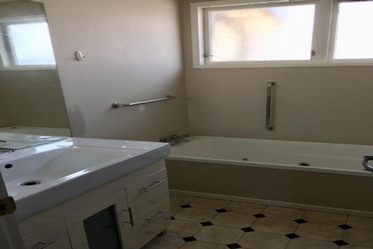 Photo of property in 57 Mangati Road, Bell Block, New Plymouth, 4312