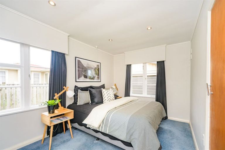 Photo of property in 19 Winchester Street, Awapuni, Palmerston North, 4412